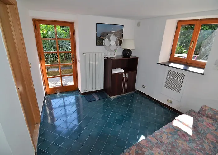 Lobster Λεβάντο